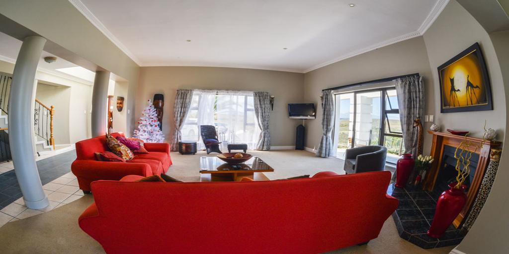 Fly Me To The Moon Guesthouse Mossel Bay Luaran gambar