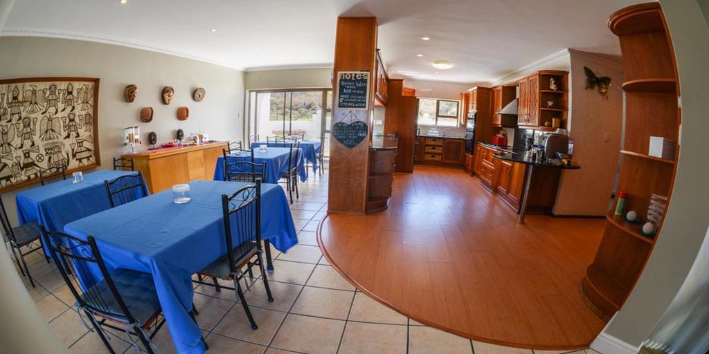 Fly Me To The Moon Guesthouse Mossel Bay Luaran gambar